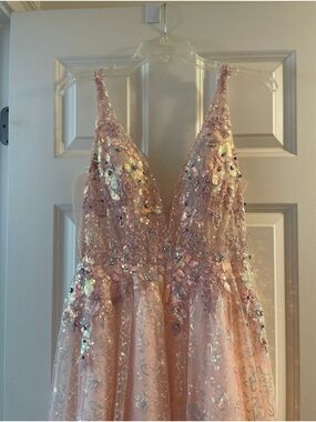 Embellished Pink V-Neck Evening Dress